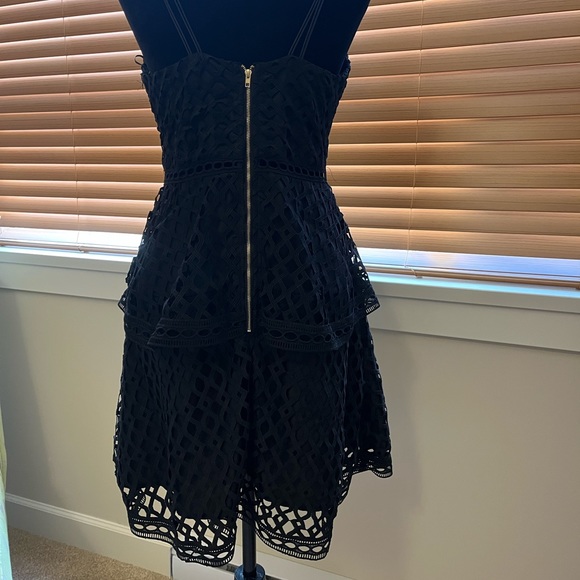 Black occasion dress. Size 6 - Picture 5 of 7